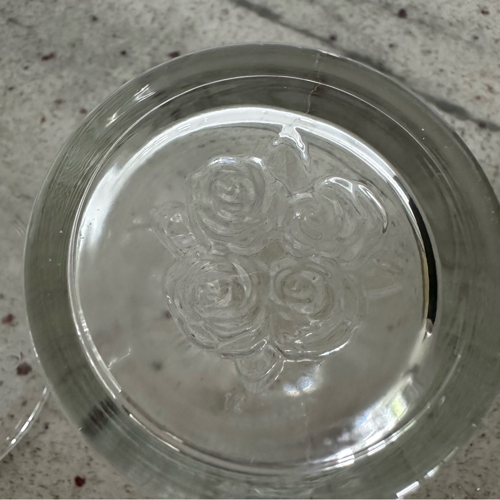 Four Roses Bourbon Clear Rocks Glasses - Set of 2 - Picture 6 of 6